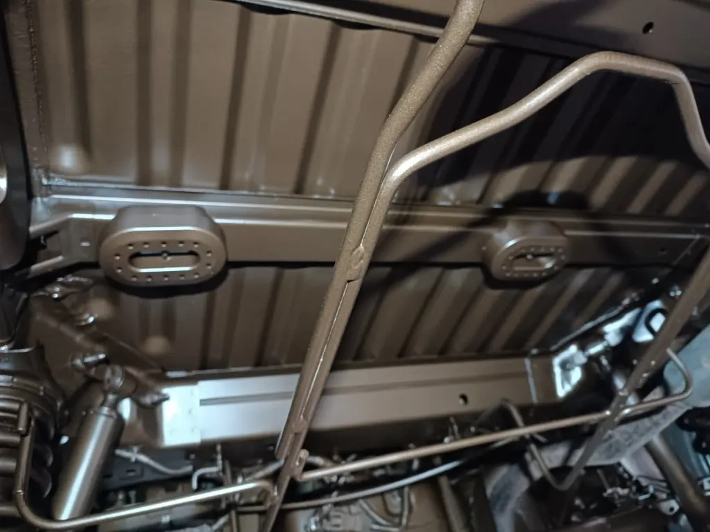 Unterbodenversiegelung eines Autos